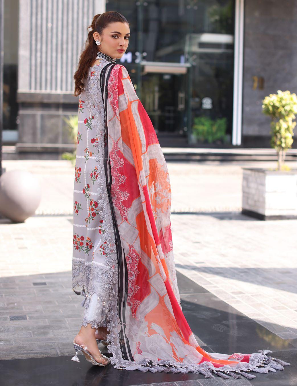 Eid Dress For Womens - Pakistani Embroidered Ramadan Partywear Festival Suits In Large Size