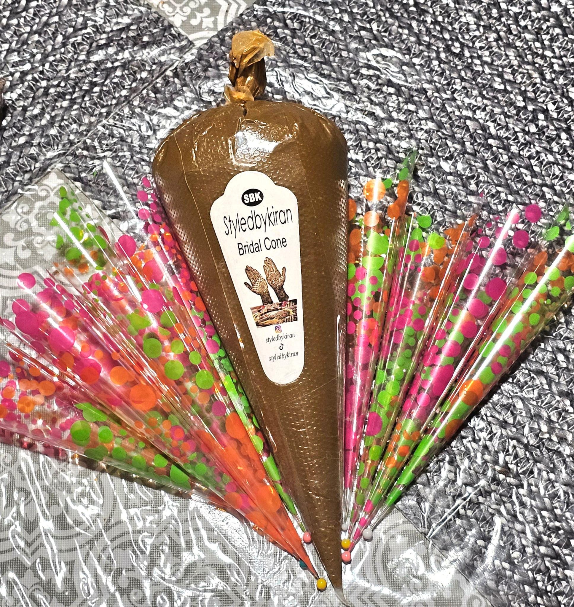 Henna Practice Art Book for Beginner – Mehndi Acrylic Sheet And Clip Training Kit